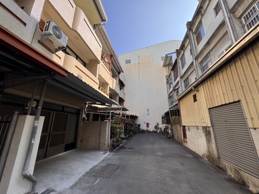 近員農黃昏市場朝南透天