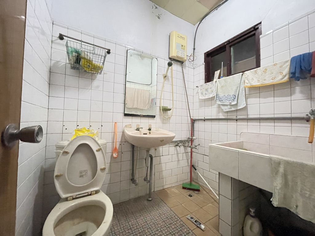 鹿港東華街｜商業區稀有釋出｜鬧區店住兩用