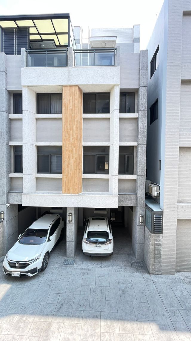 秀水馬鳴路旁｜輕屋齡美墅｜保右